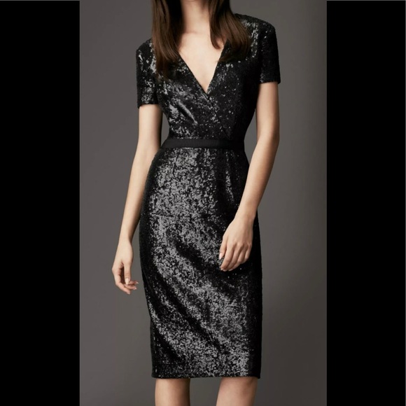 Gorgeous Burberry dress - Picture 1 of 9